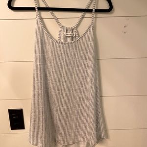 Athleta flowy tank